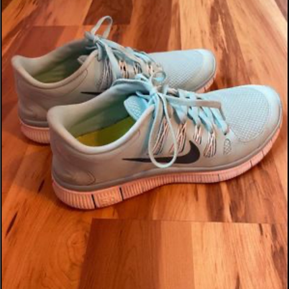 Nike Free 5.0 Shoes